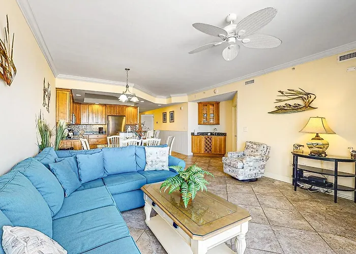 Belmont Towers 401 Apartment *
